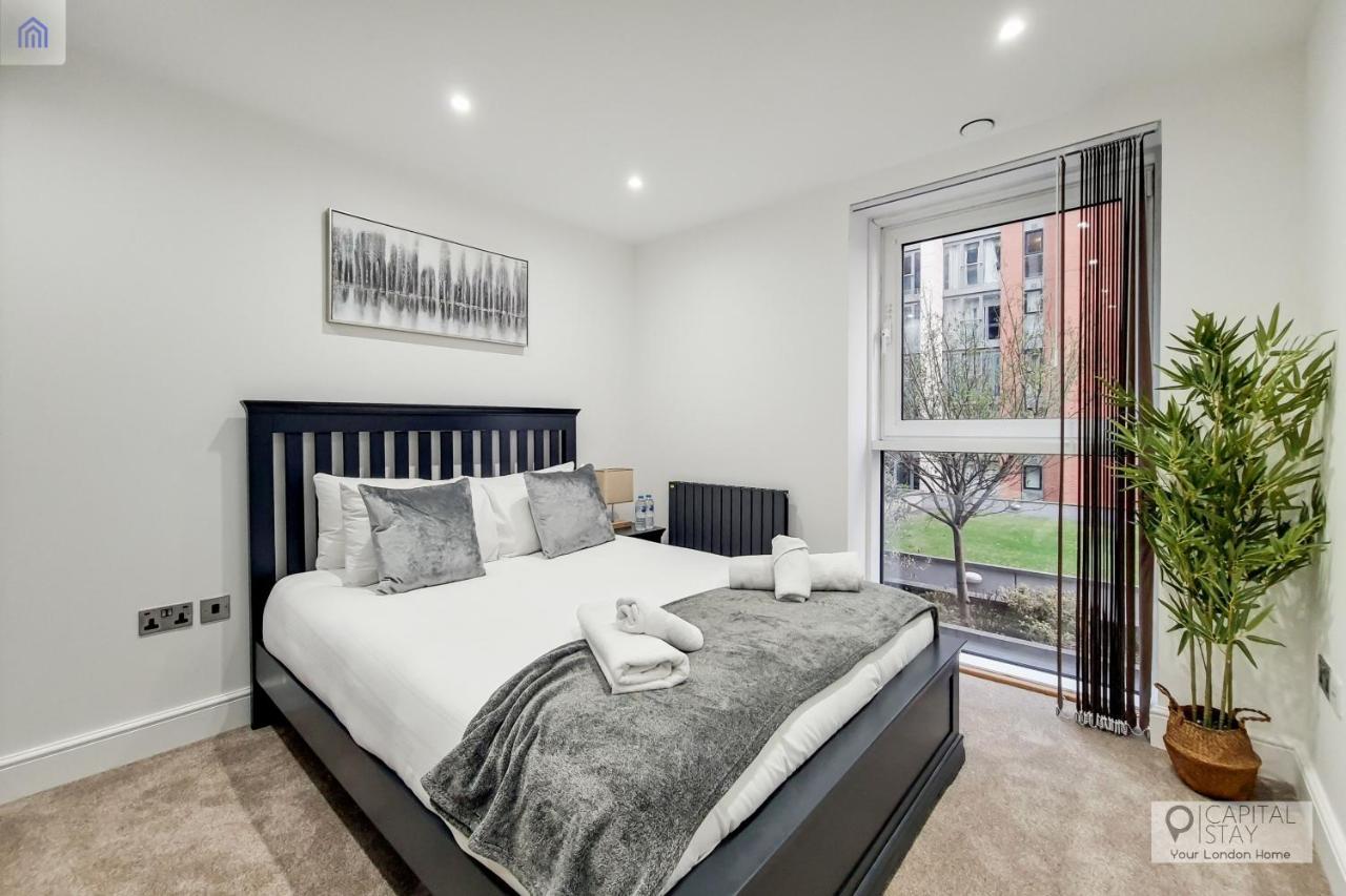 Free Parking - Stylish Three Bedroom Apartment By London Excel المظهر الخارجي الصورة